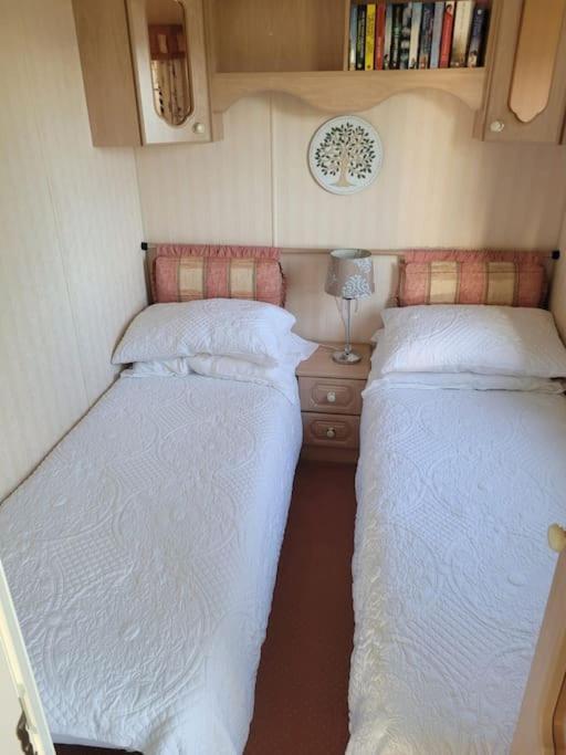 Caravan At Harbour House *